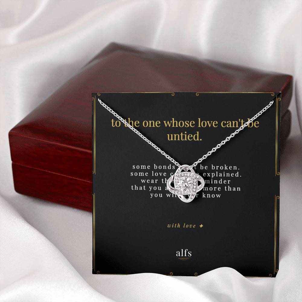 the love knot necklace